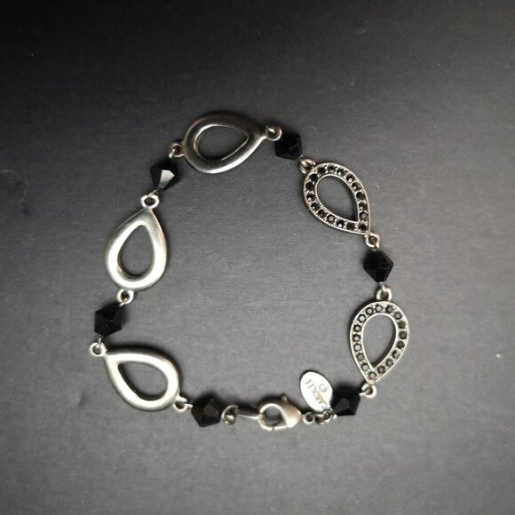 Carolee Teardrop Silver Tone Bracelet with Small Black Faux Stones/Beads - Picture 1 of 2